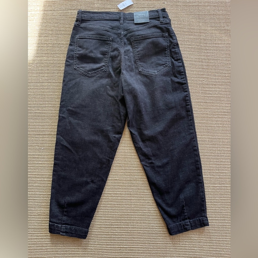 NWT Banana Republic Petite High-Rise Black Wash Barrel Jean - Picture 7 of 7